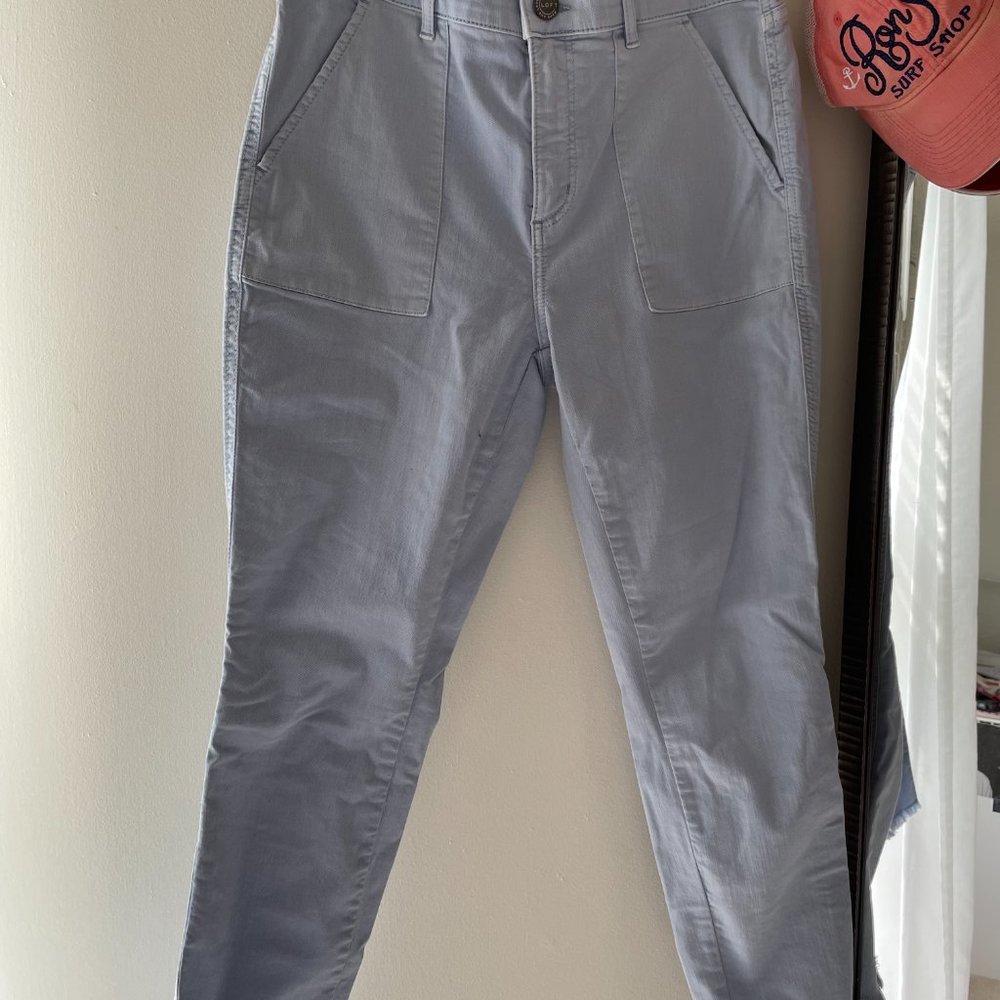 Made and Loved LOFT Light Wash Cropped Mid-Rise Jeans